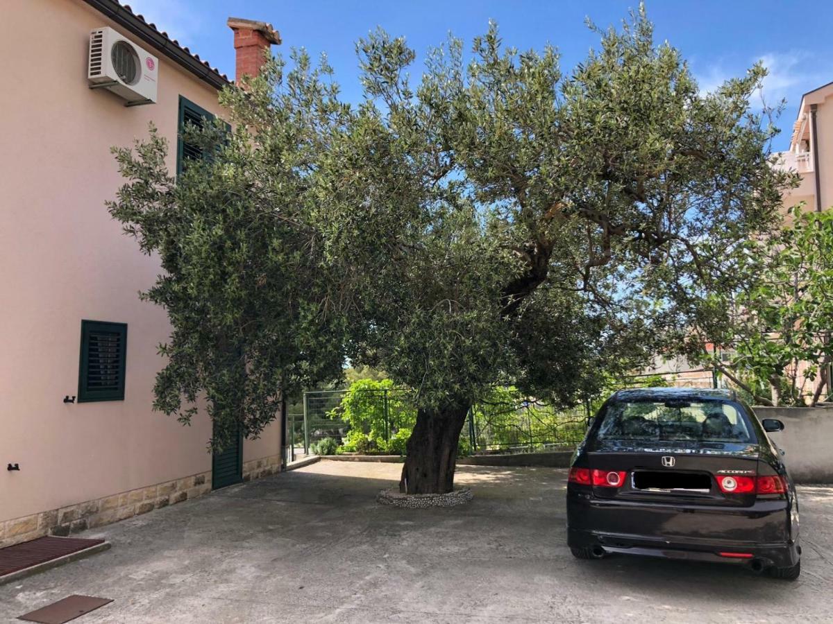 Villa Oliva Makarska Bagian luar foto